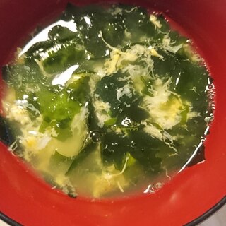 たまごとわかめの韓国風スープ